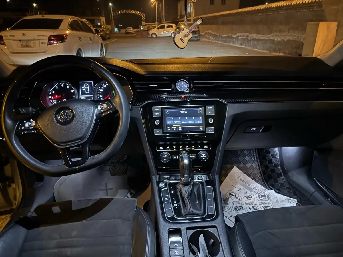 2018 Volkswagen Magotan 1.8T 180HP L4 7DCT,autocango,china used car exporter,china ev exporter,chinese used car exporter,chinese used ev exporter