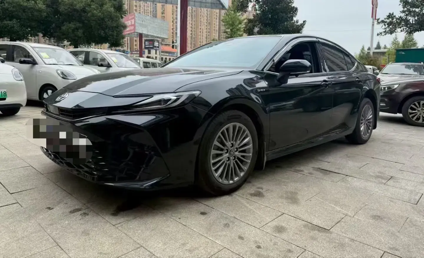 2026 Toyota Camry 2.0L 152HP L4 E-CVT Hybrid