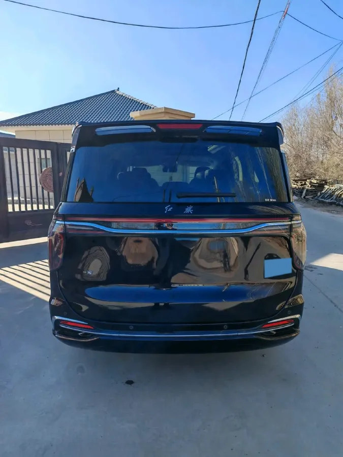 2023 HongQi HQ9 2.0T 252HP L4 8AT,autocango,china used car exporter,china ev exporter,chinese used car exporter,chinese used ev exporter