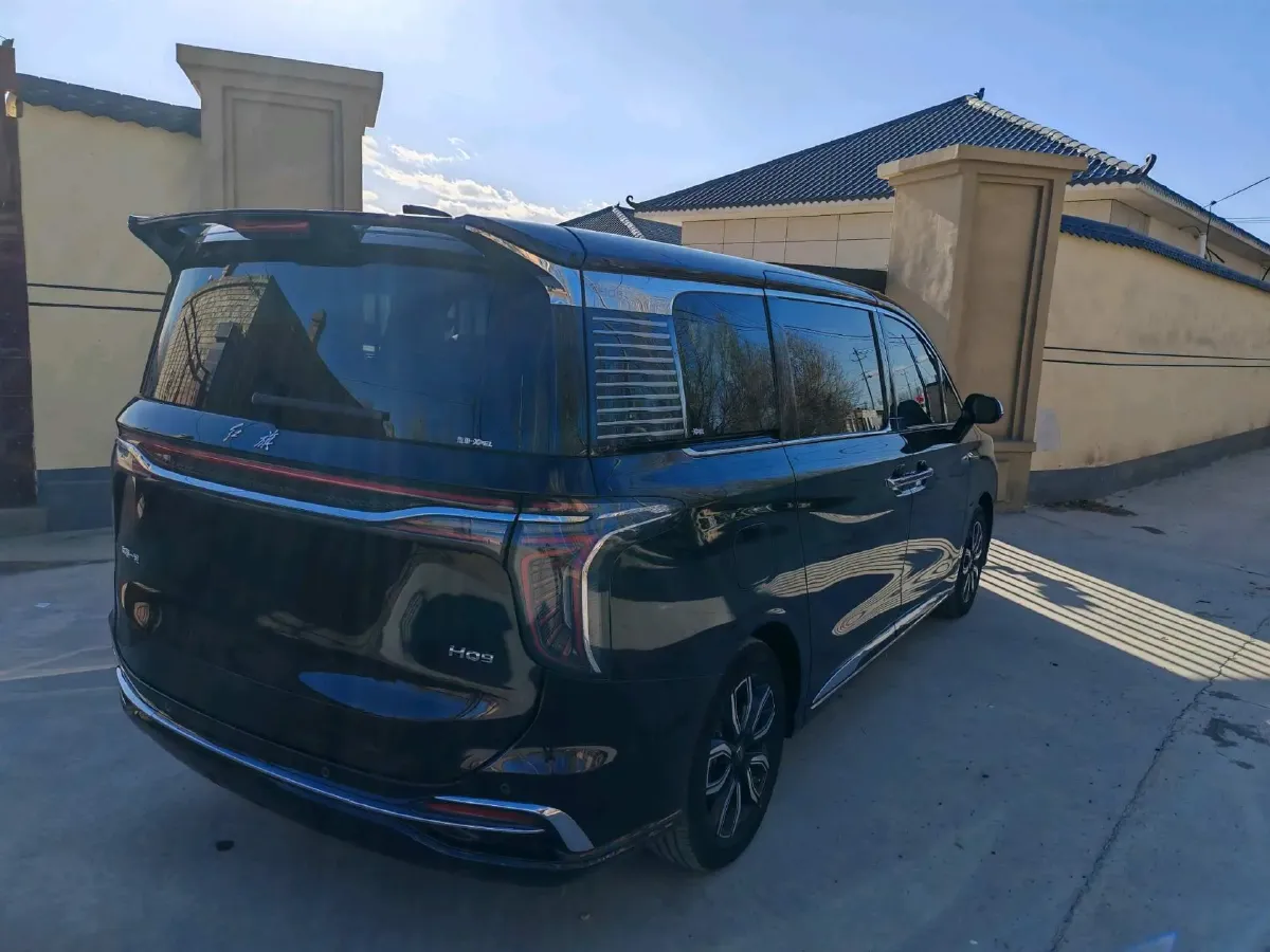 2023 HongQi HQ9 2.0T 252HP L4 8AT,autocango,china used car exporter,china ev exporter,chinese used car exporter,chinese used ev exporter