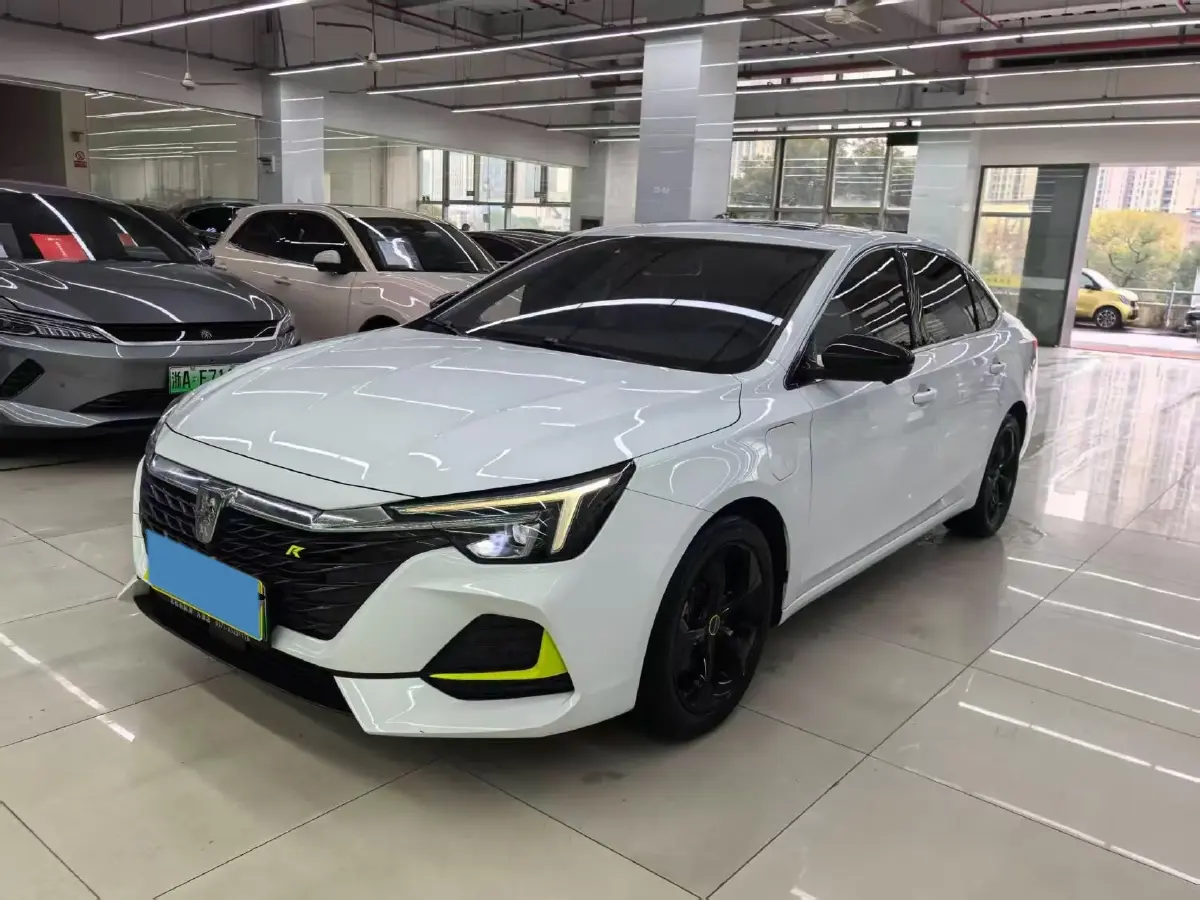 2020 Roewe i6 MAX 1.5T 169HP L4 AMT PHEV