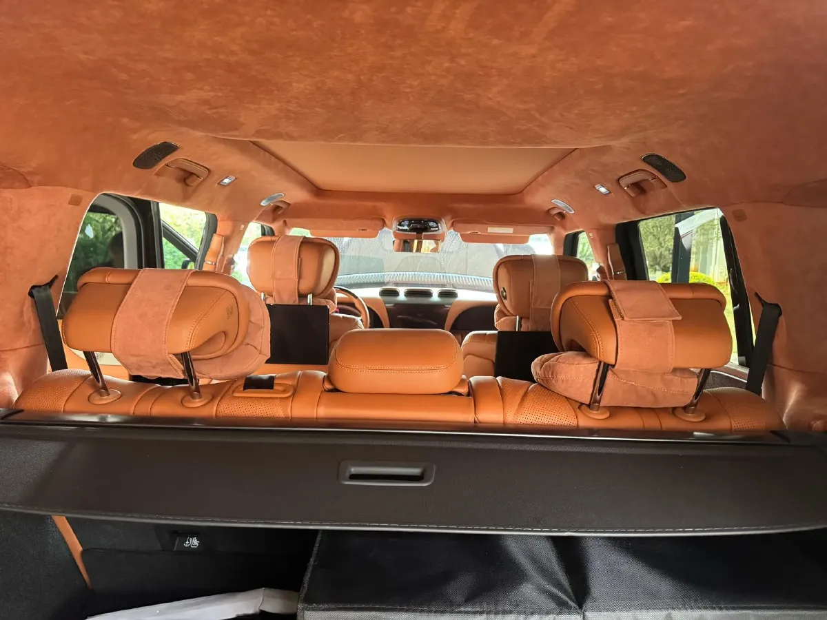 2023 YangWang U8 2.0T 272HP L4 REEV 49.05KWH,autocango,china used car exporter,china ev exporter,chinese used car exporter,chinese used ev exporter