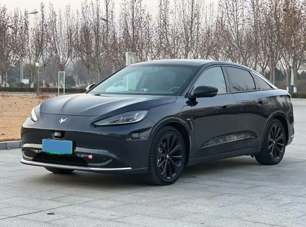 2022 ARCFOX αS BEV 74.5KWH