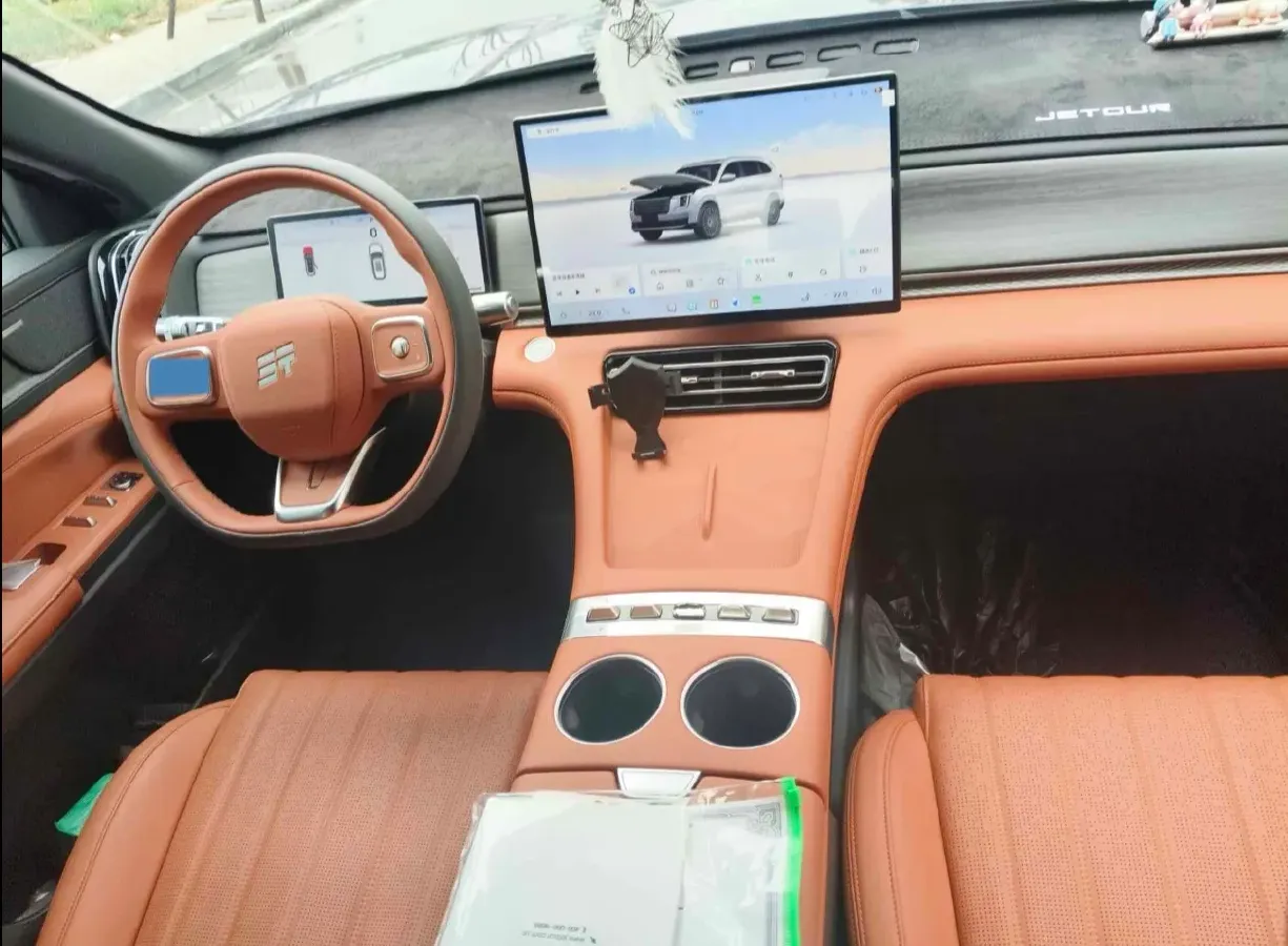 2025 Jetour X70 PLUS C-DM 1.5T 156HP L4 2DHT PHEV,autocango,china used car exporter,china ev exporter,chinese used car exporter,chinese used ev exporter