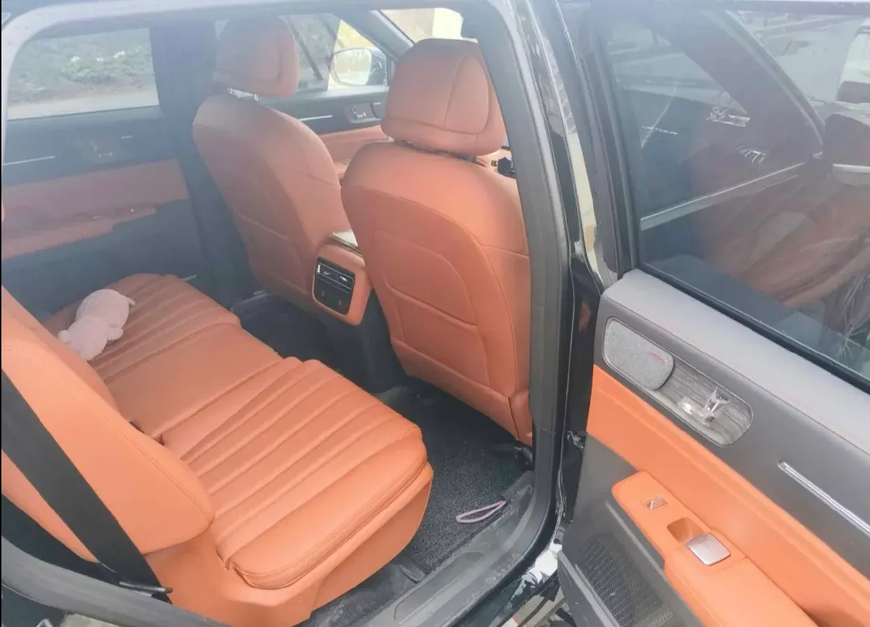 2025 Jetour X70 PLUS C-DM 1.5T 156HP L4 2DHT PHEV,autocango,china used car exporter,china ev exporter,chinese used car exporter,chinese used ev exporter