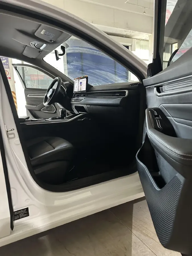 2023 Geely Emgrand 1.5L 127HP L4 CVT,autocango,china used car exporter,china ev exporter,chinese used car exporter,chinese used ev exporter