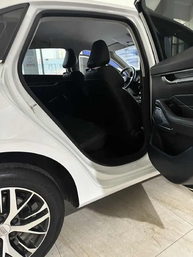 2023 Geely Emgrand 1.5L 127HP L4 CVT,autocango,china used car exporter,china ev exporter,chinese used car exporter,chinese used ev exporter