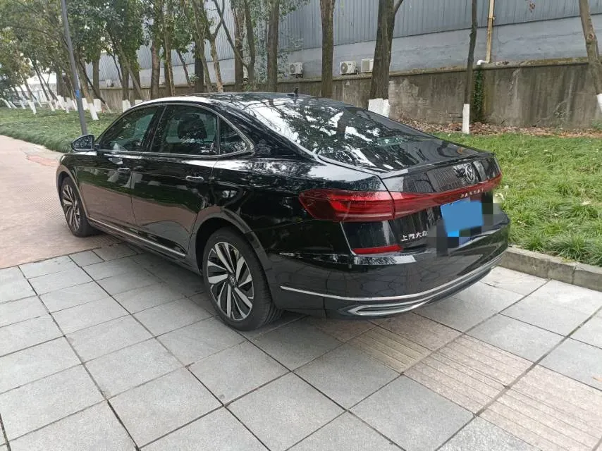 2023 Volkswagen Passat 2.0T 186HP L4 7DCT,autocango,china used car exporter,china ev exporter,chinese used car exporter,chinese used ev exporter