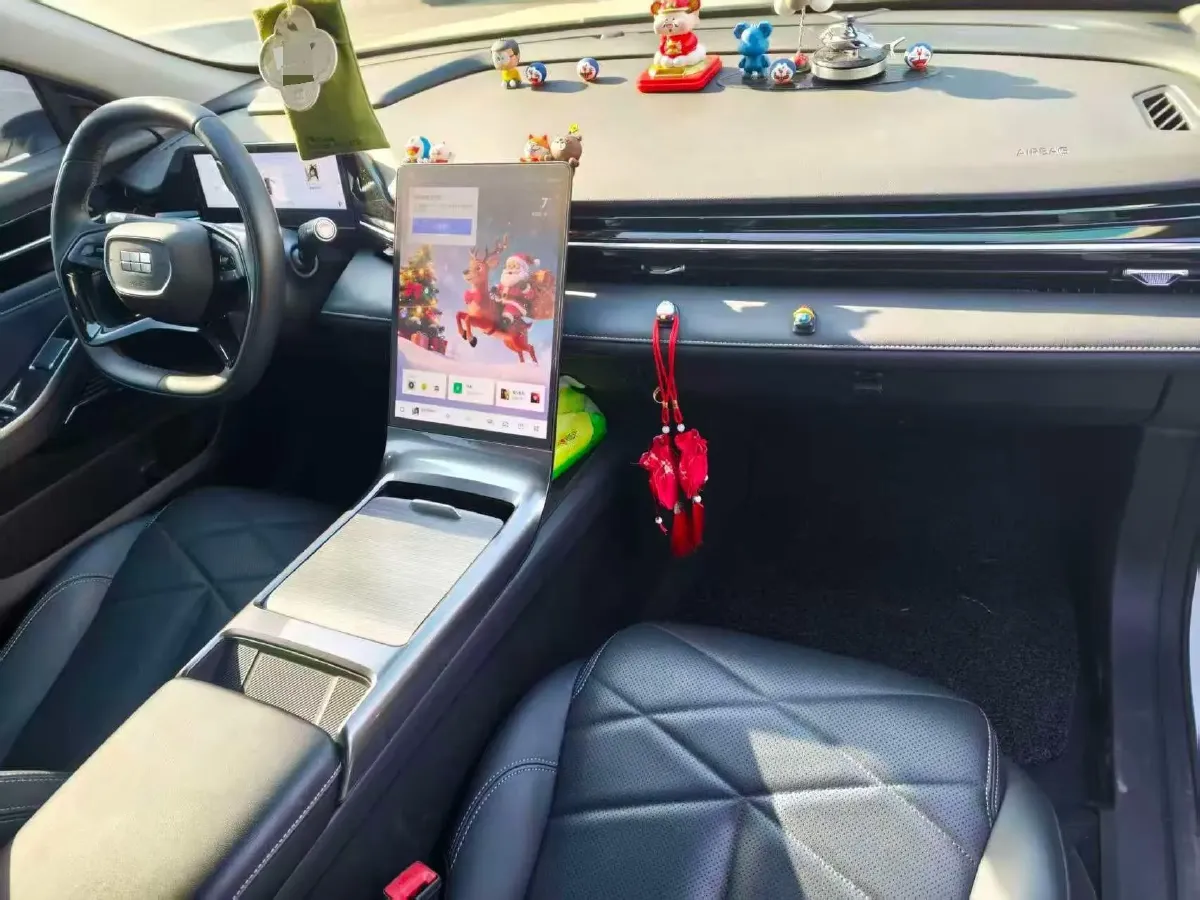 2024 Geely Galaxy L6 1.5T 163HP L4 3DHT PHEV,autocango,china used car exporter,china ev exporter,chinese used car exporter,chinese used ev exporter