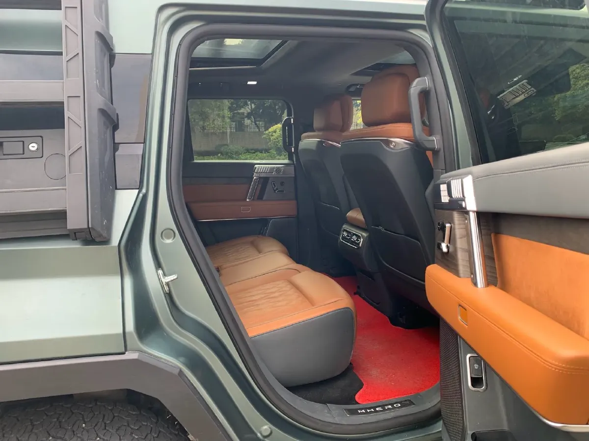 2023 M Hero 917 REEV 197HP 2AT REEV 65.8KWH,autocango,china used car exporter,china ev exporter,chinese used car exporter,chinese used ev exporter