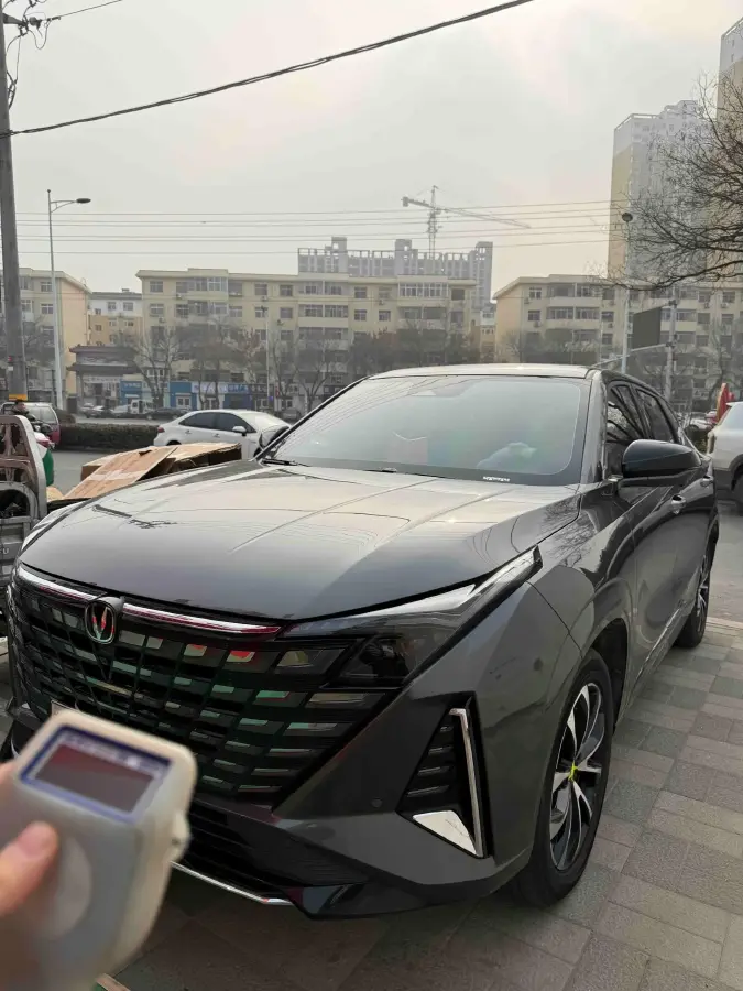 2024 ChangAn UNI-Z 1.5L 98HP L4 E-CVT PHEV 18.4KWH