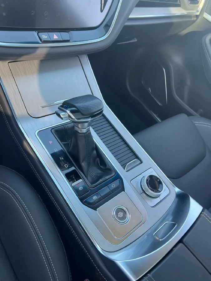 2020 Jetour X70 Coupe 1.6T 197HP L4 7DCT,autocango,china used car exporter,china ev exporter,chinese used car exporter,chinese used ev exporter