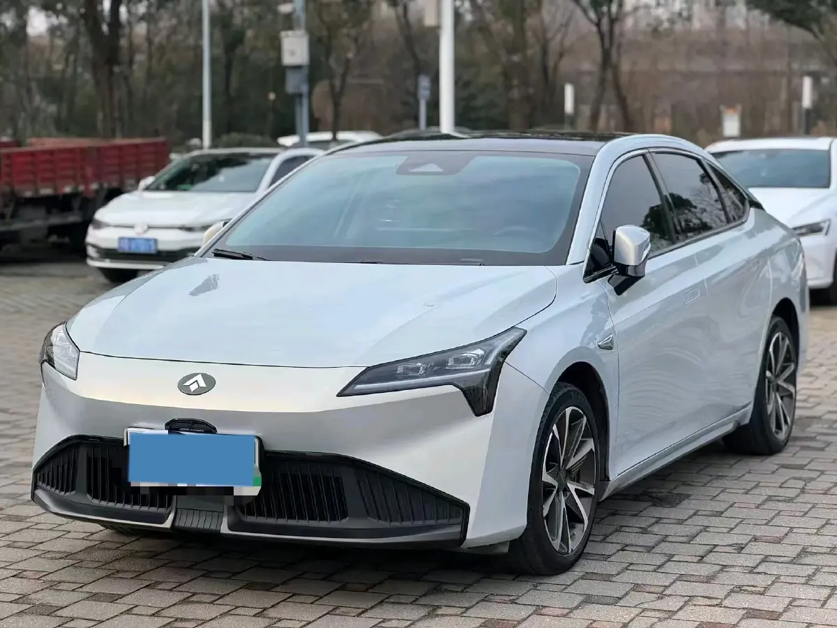 2022 ChangAn Oshan Z6 1.5T 170HP L4 6TCT PHEV 28.4KWH