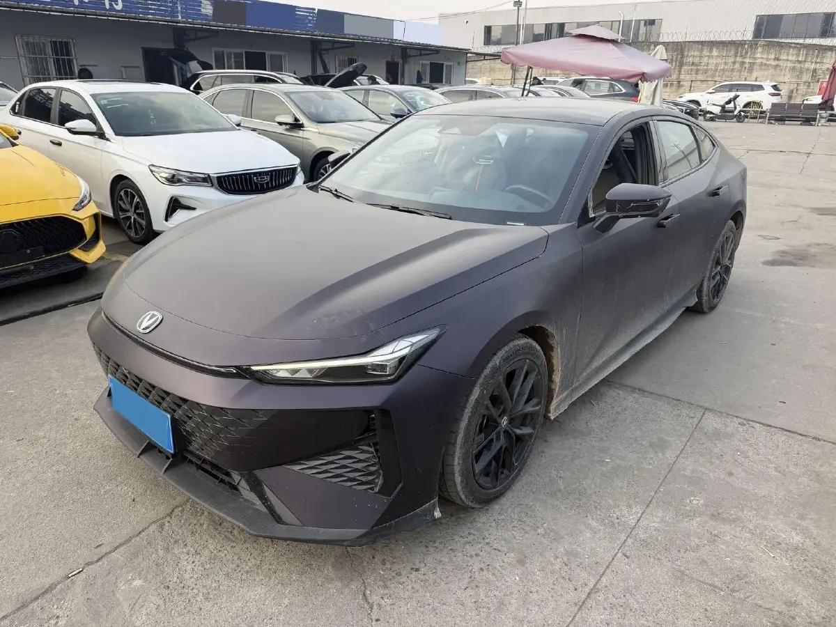 2024 ChangAn UNI-V 1.5T 188HP L4 7DCT