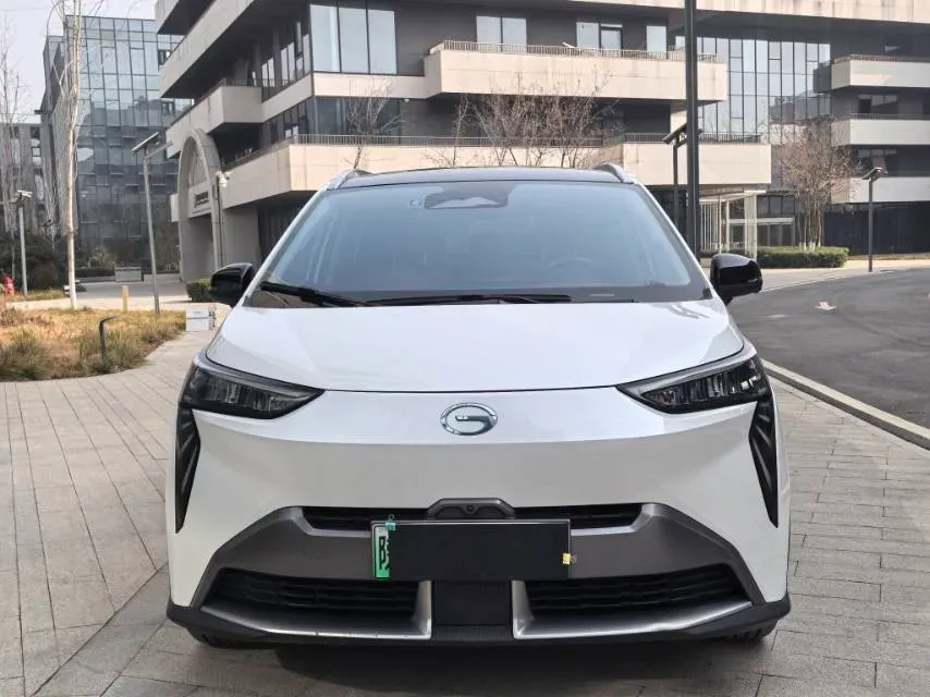 2022 Geely Okavango 1.8T 184HP L4 7DCT,autocango,china used car exporter,china ev exporter,chinese used car exporter,chinese used ev exporter