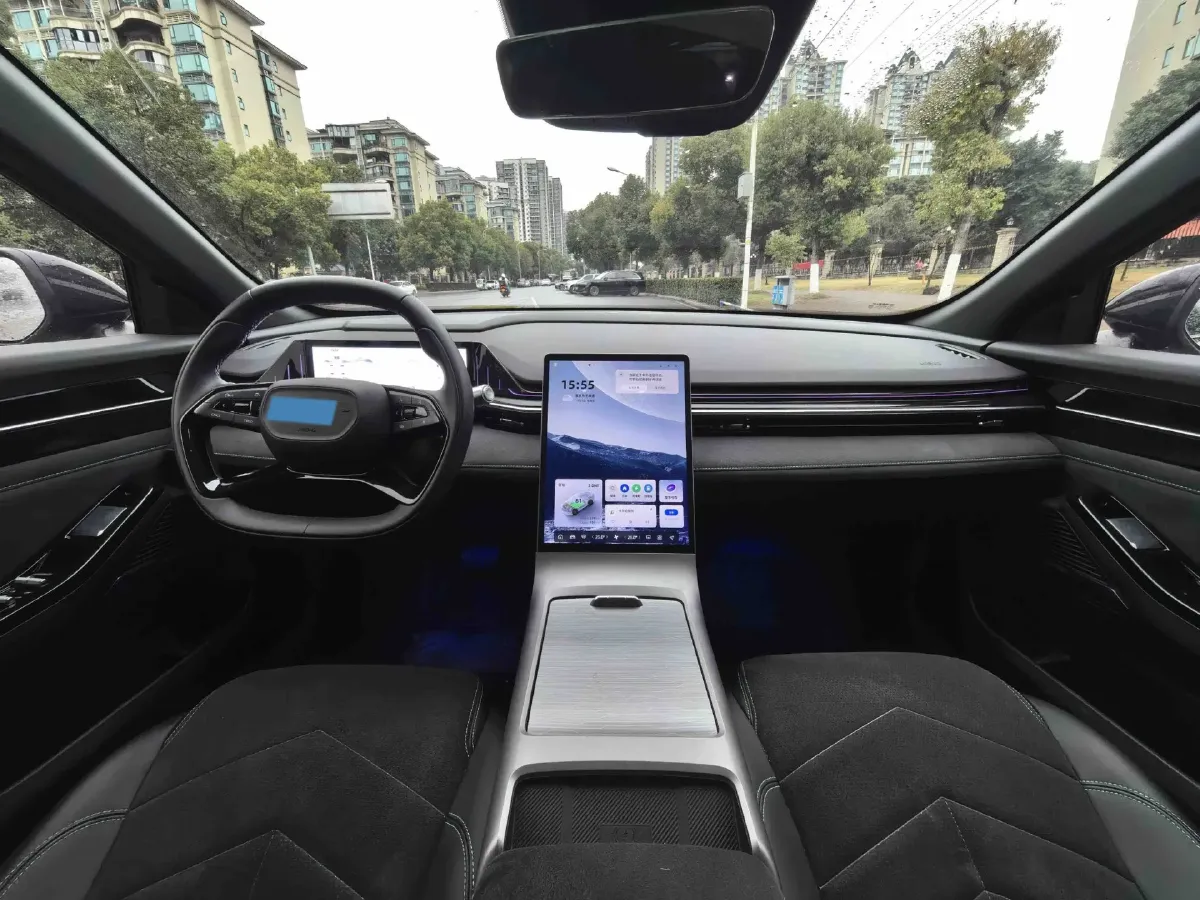 2024 Geely Galaxy L6 1.5T 163HP L4 3DHT PHEV,autocango,china used car exporter,china ev exporter,chinese used car exporter,chinese used ev exporter