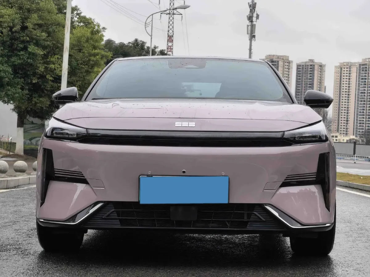 2024 Geely Galaxy L6 1.5T 163HP L4 3DHT PHEV,autocango,china used car exporter,china ev exporter,chinese used car exporter,chinese used ev exporter