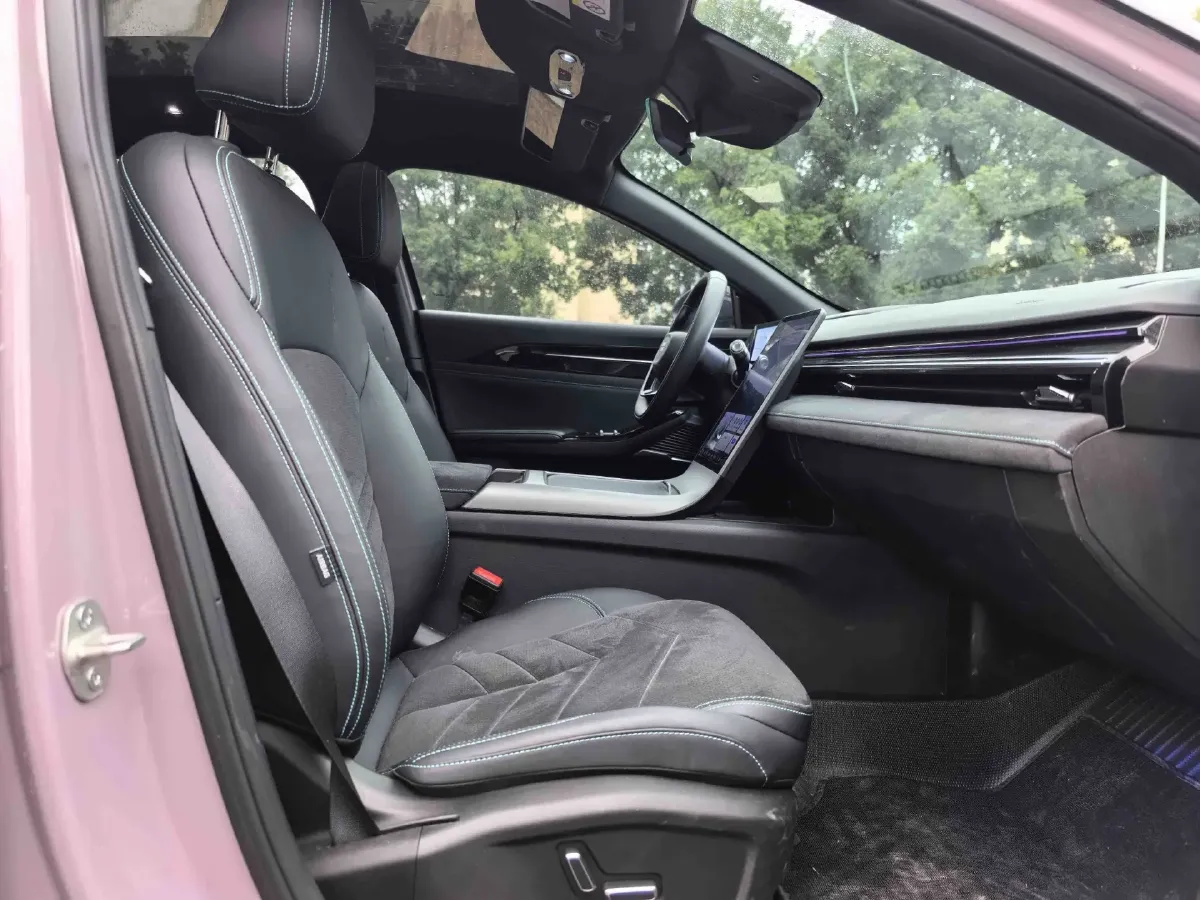 2024 Geely Galaxy L6 1.5T 163HP L4 3DHT PHEV,autocango,china used car exporter,china ev exporter,chinese used car exporter,chinese used ev exporter