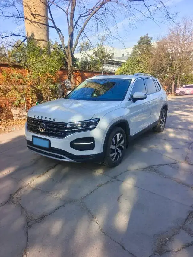2019 Jeep Cherokee 2.0T 234HP L4 9AT