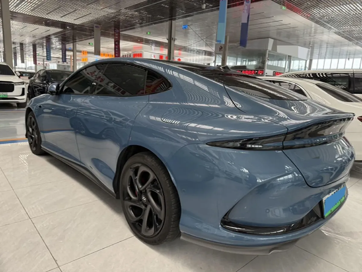 2024 IM L6 BEV 100KWH,autocango,china used car exporter,china ev exporter,chinese used car exporter,chinese used ev exporter