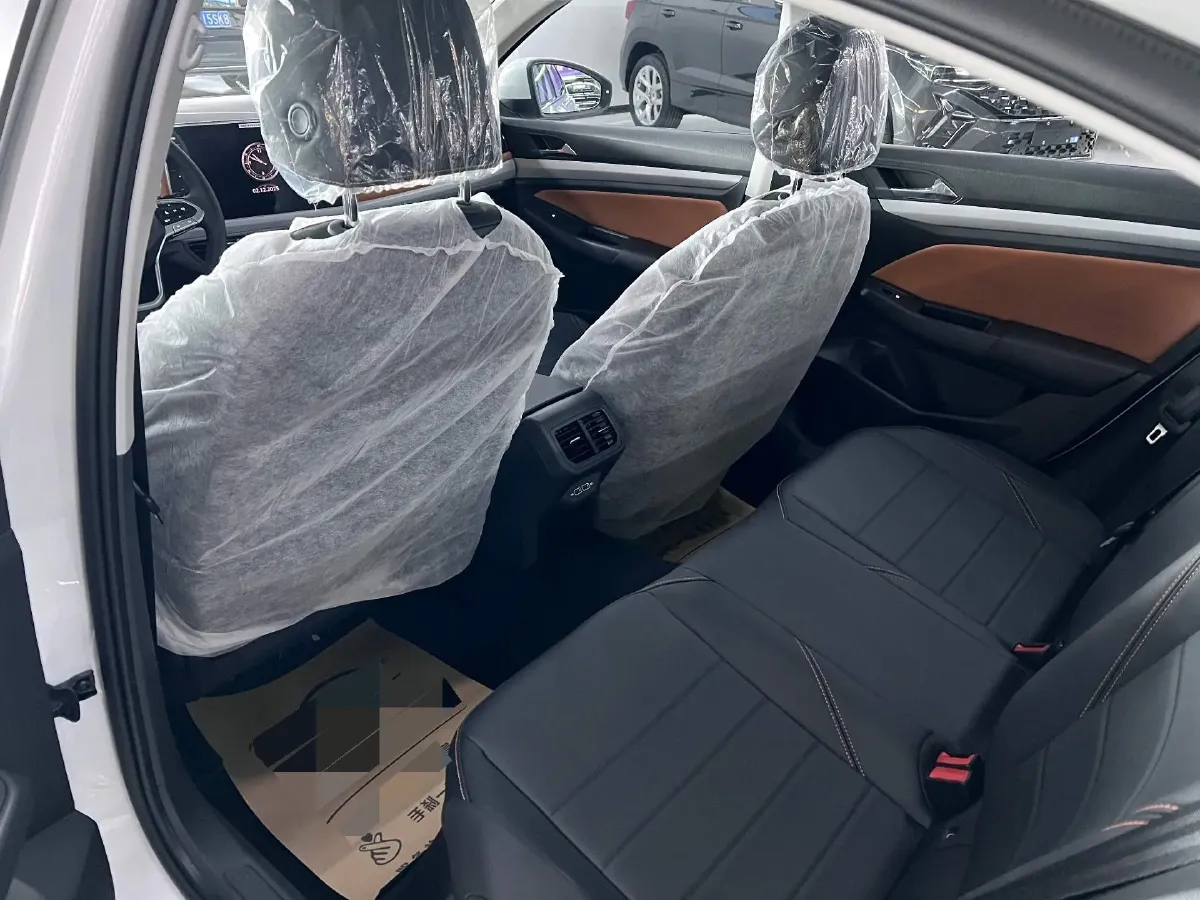 2026 Volkswagen Bora 1.2T 116HP L4 7DCT,autocango,china used car exporter,china ev exporter,chinese used car exporter,chinese used ev exporter