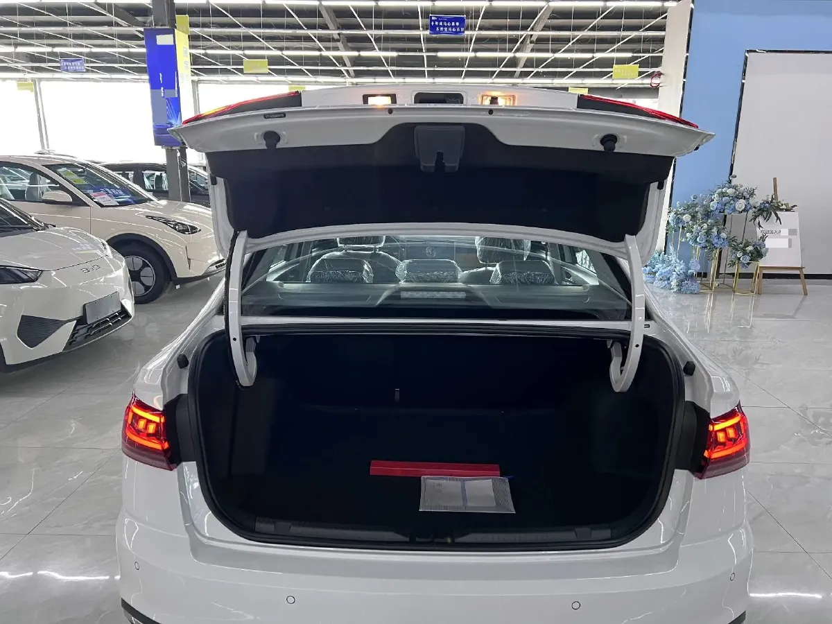 2026 Volkswagen Bora 1.2T 116HP L4 7DCT,autocango,china used car exporter,china ev exporter,chinese used car exporter,chinese used ev exporter