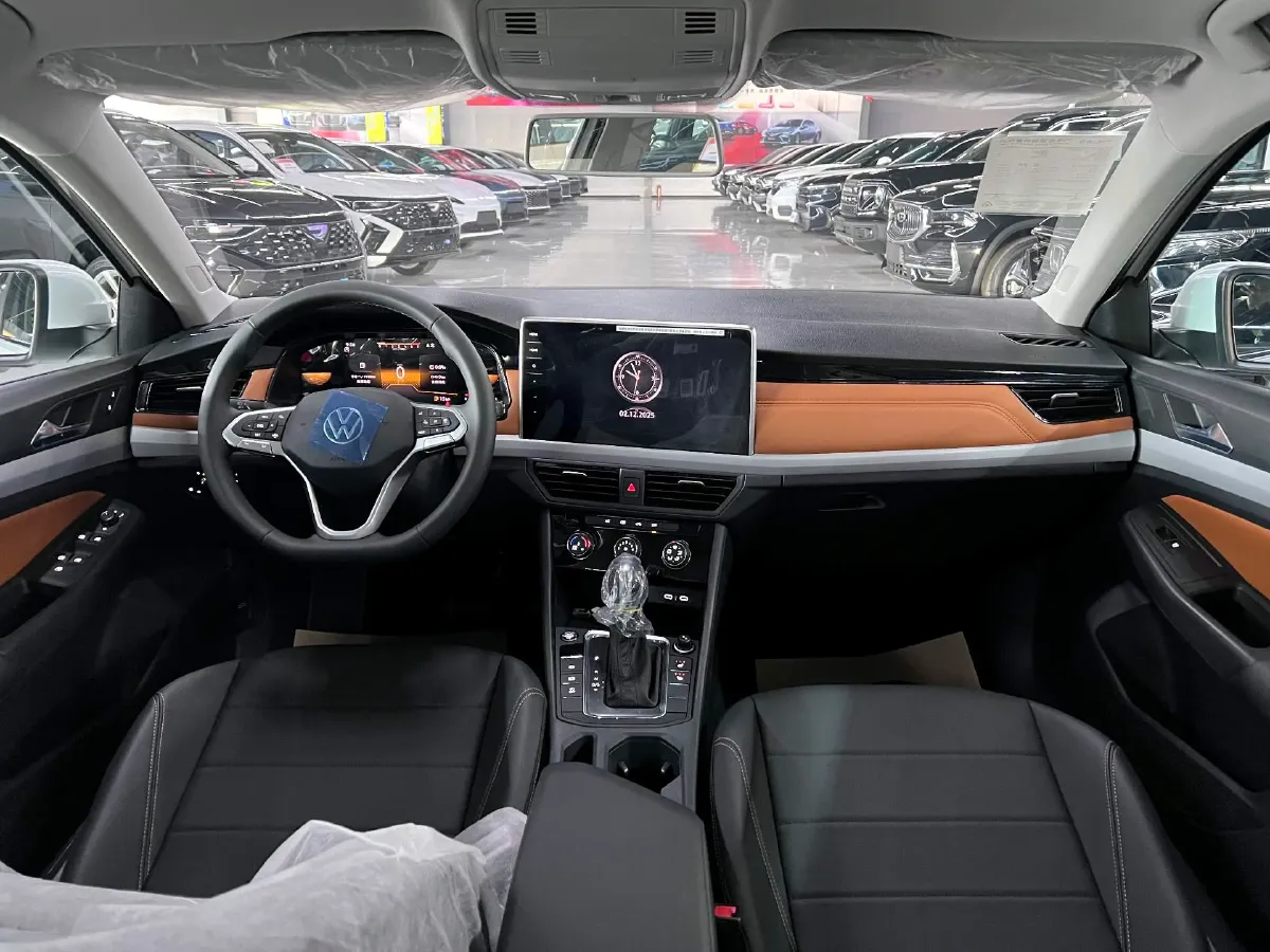 2026 Volkswagen Bora 1.2T 116HP L4 7DCT,autocango,china used car exporter,china ev exporter,chinese used car exporter,chinese used ev exporter