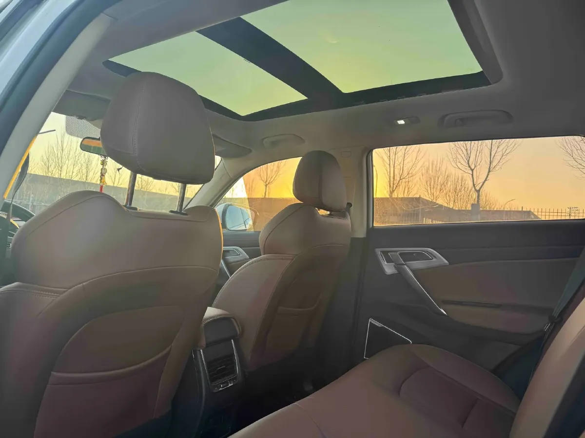 2021 Geely Azkarra 1.8T 184HP L4 7DCT,autocango,china used car exporter,china ev exporter,chinese used car exporter,chinese used ev exporter