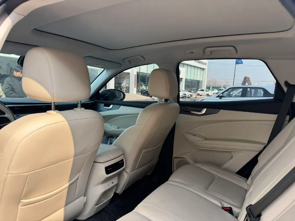 2024 KaiYi KunLun 1.5T 139HP L4 E-CVT PHEV 22.48KWH,autocango,china used car exporter,china ev exporter,chinese used car exporter,chinese used ev exporter