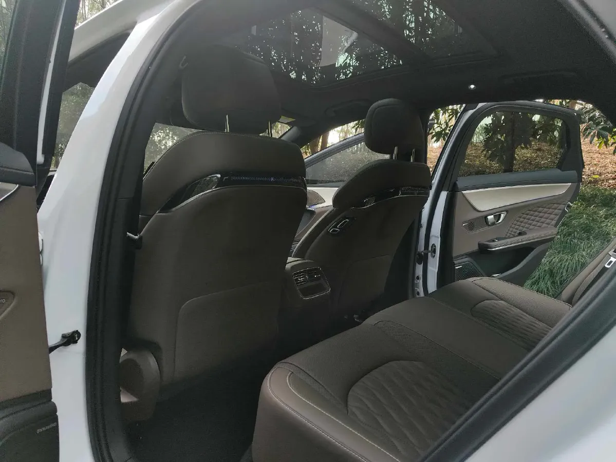 2022 Hycan A06 BEV 71KWH,autocango,china used car exporter,china ev exporter,chinese used car exporter,chinese used ev exporter