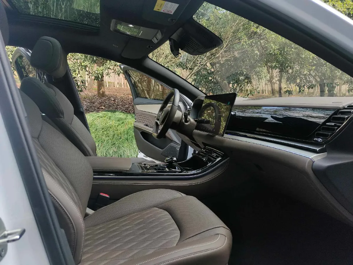 2022 Hycan A06 BEV 71KWH,autocango,china used car exporter,china ev exporter,chinese used car exporter,chinese used ev exporter