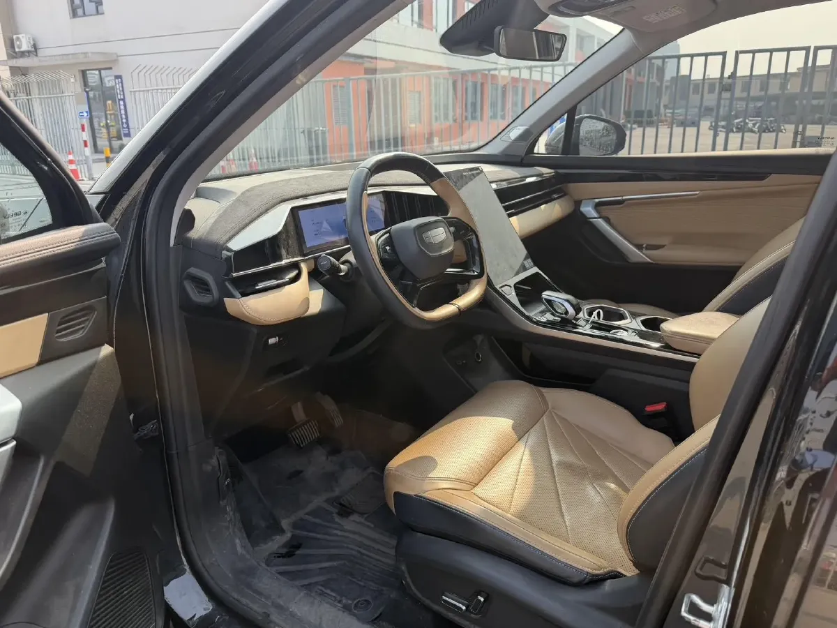 2023 Geely StarRay 1.5T 181HP L4 7DCT,autocango,china used car exporter,china ev exporter,chinese used car exporter,chinese used ev exporter