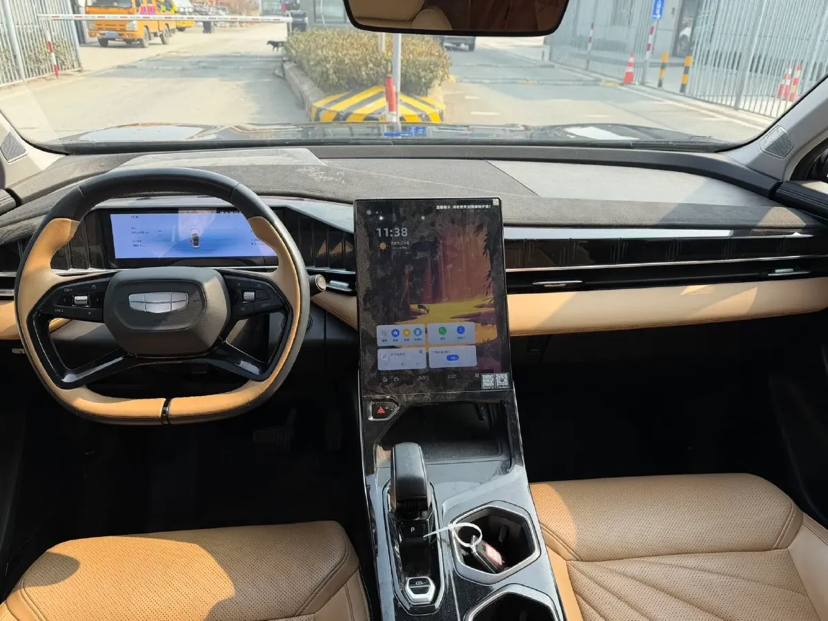 2023 Geely StarRay 1.5T 181HP L4 7DCT,autocango,china used car exporter,china ev exporter,chinese used car exporter,chinese used ev exporter