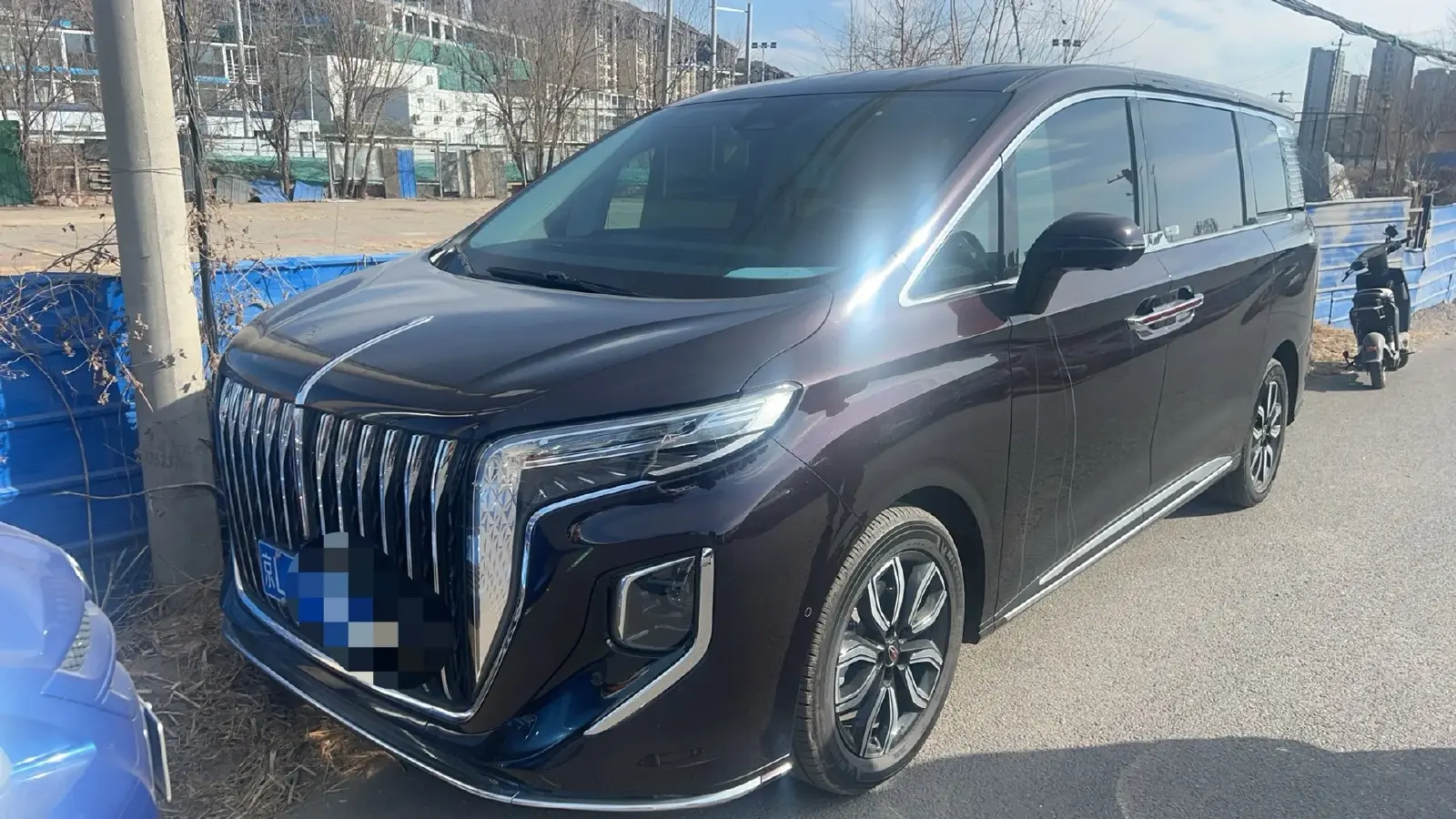 2023 HongQi HQ9 2.0T 252HP L4 8AT