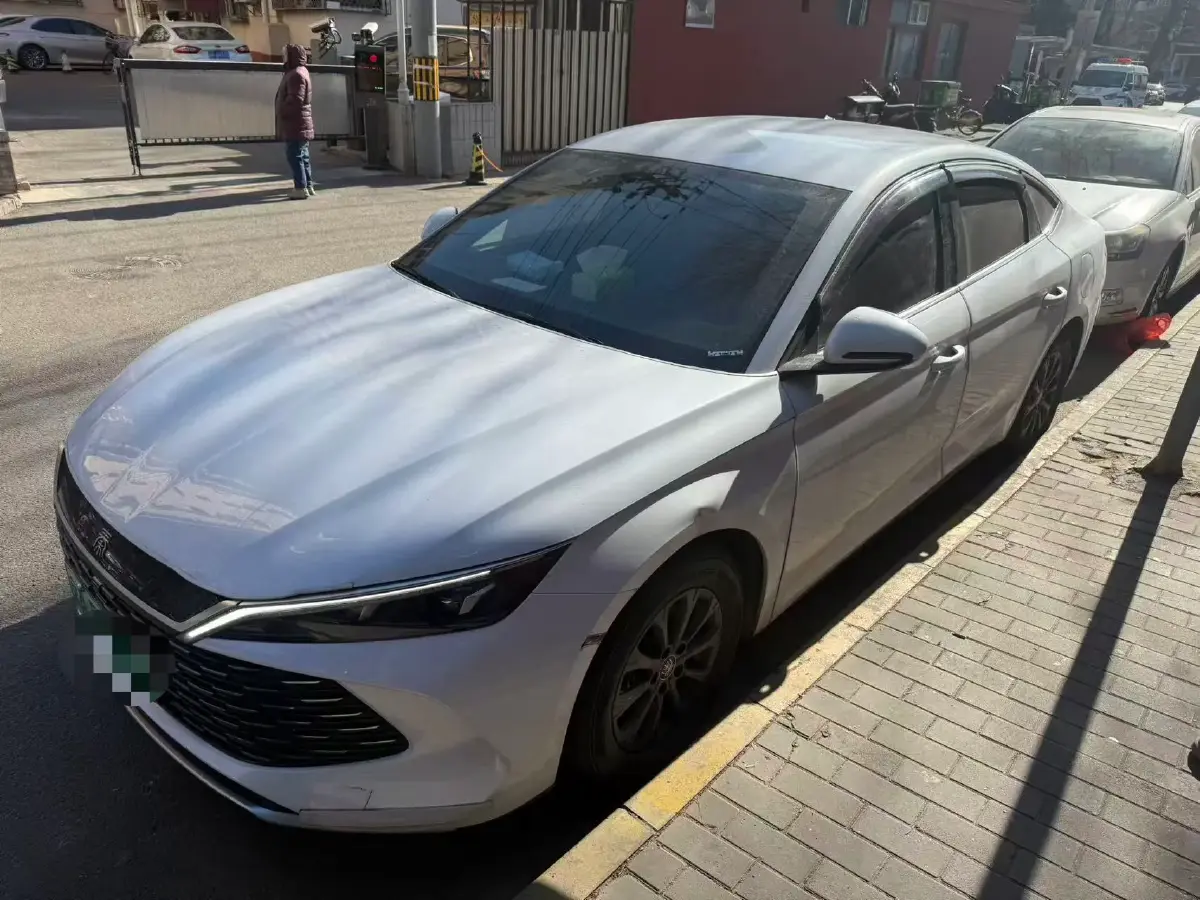 2024 BYD QinL 1.5L 101HP L4 E-CVT PHEV 10.08KWH