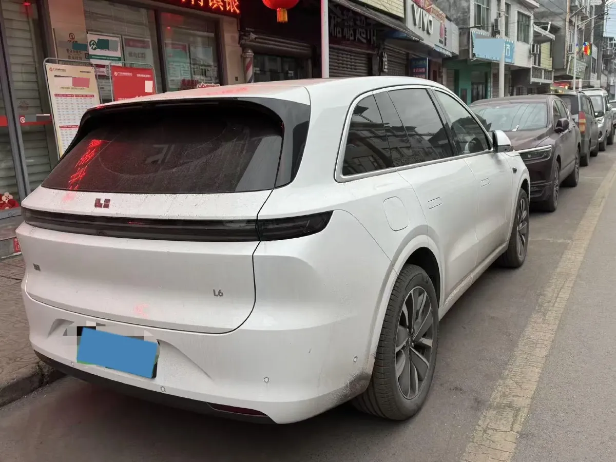 2025 Li L6 Range Extended 154HP L4 REEV,autocango,china used car exporter,china ev exporter,chinese used car exporter,chinese used ev exporter