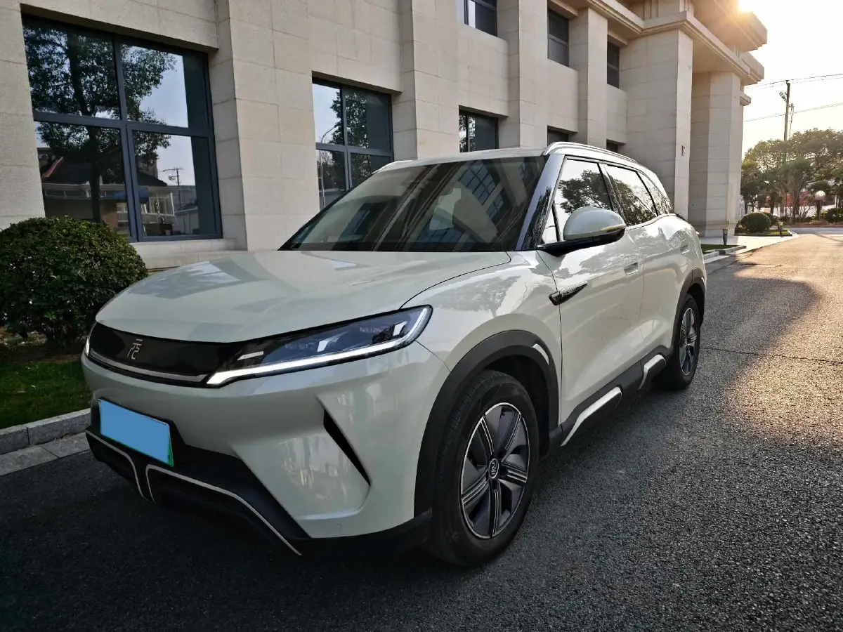 2024 BYD YuanUP BEV 45.12KWH