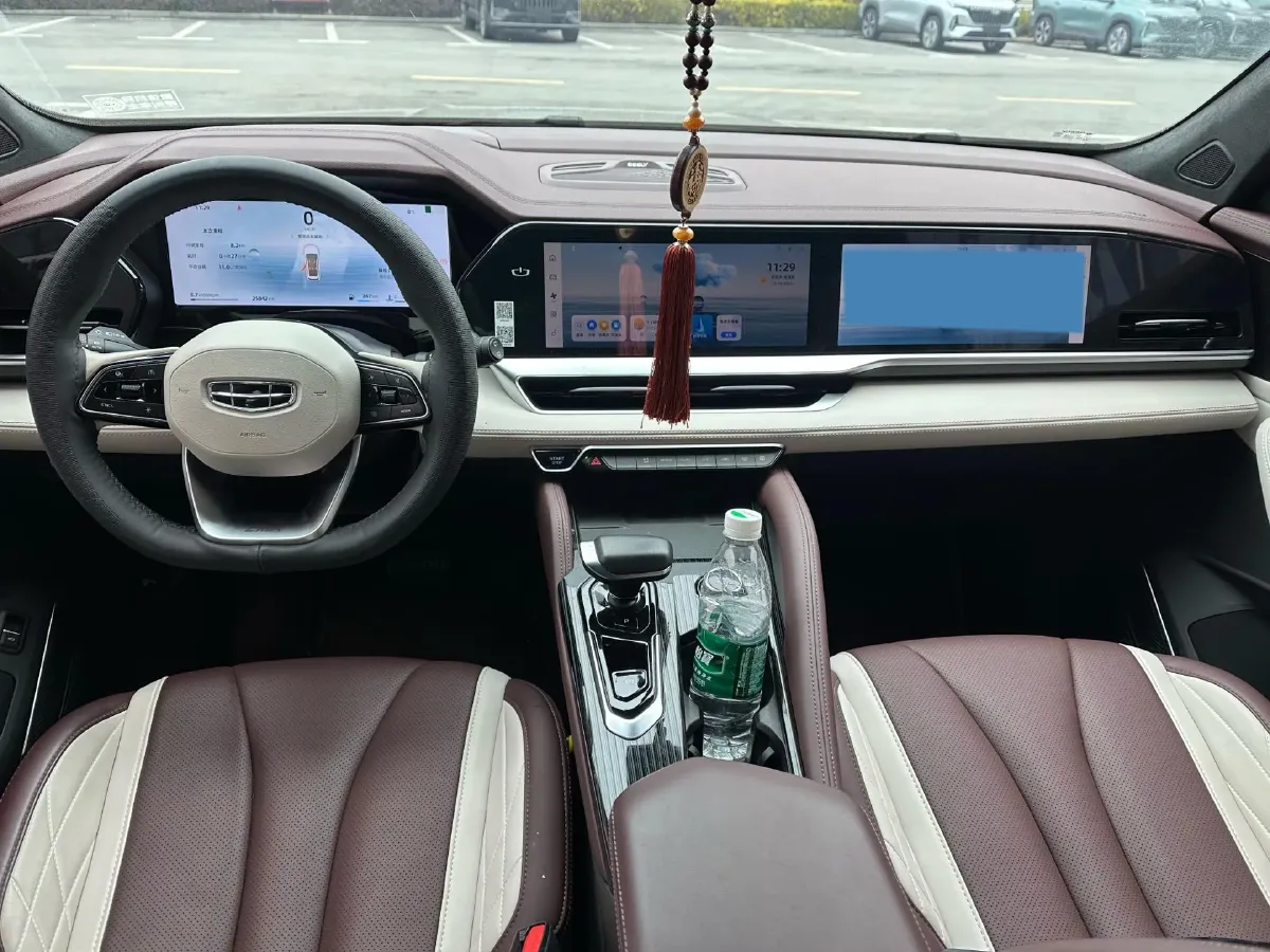 2024 Geely Monjaro 2.0T 238HP L4 8AT,autocango,china used car exporter,china ev exporter,chinese used car exporter,chinese used ev exporter