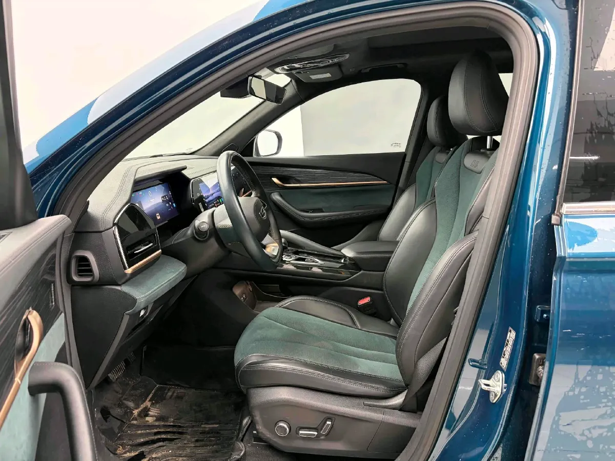 2021 Geely Monjaro 2.0T 238HP L4 8AT,autocango,china used car exporter,china ev exporter,chinese used car exporter,chinese used ev exporter