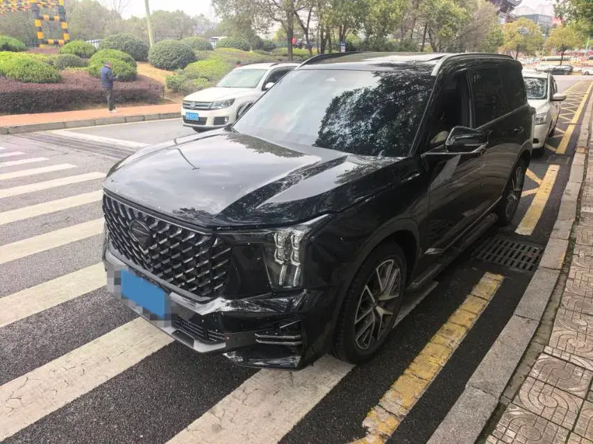 2025 GAC Trumpchi GS8 2.0T 252HP L4 8AT