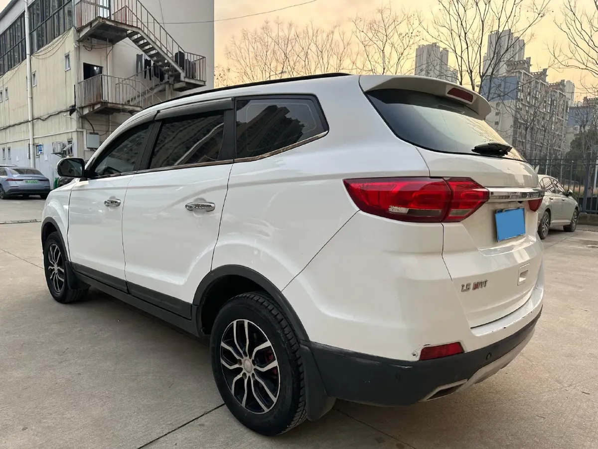 2016 LiFan MaiWei 1.5L 109HP L4 5MT,autocango,china used car exporter,china ev exporter,chinese used car exporter,chinese used ev exporter