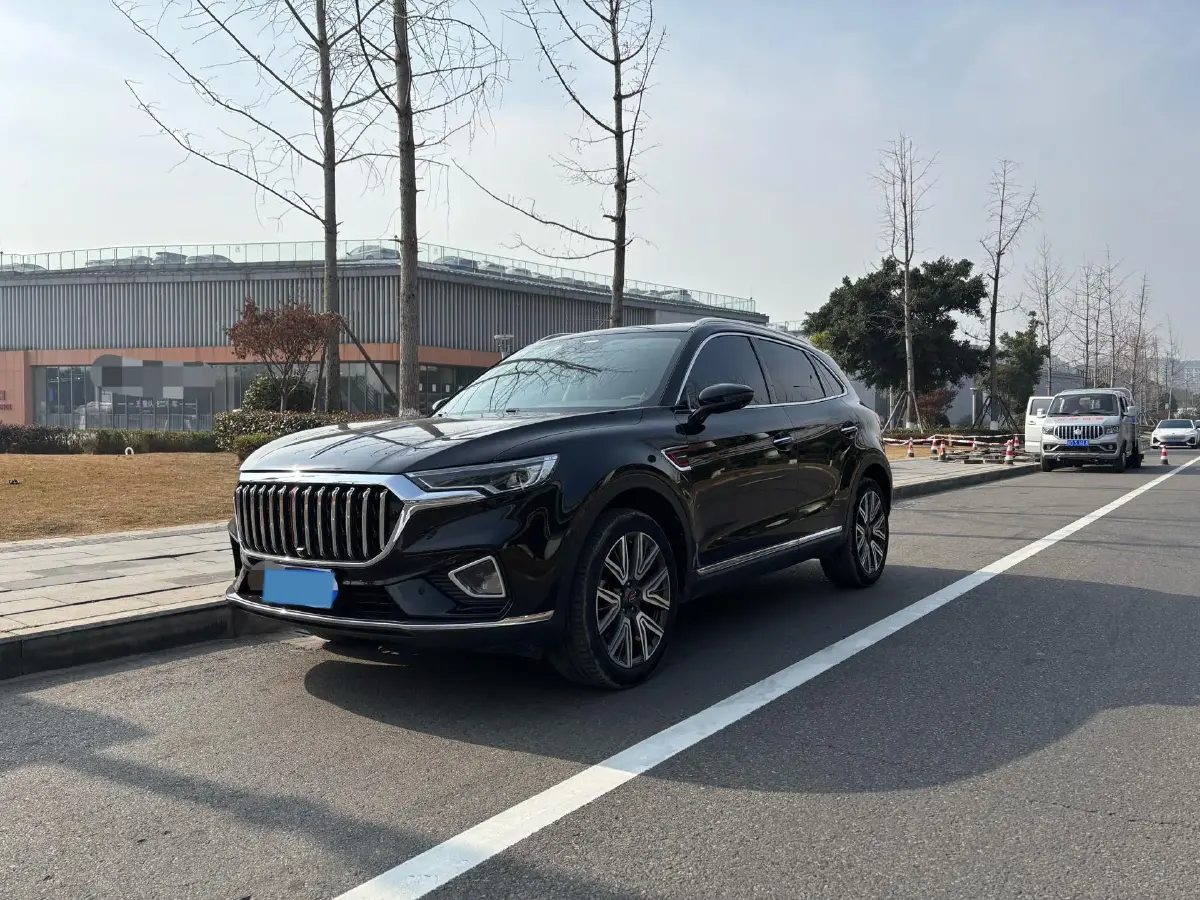 2022 HongQi HS5 2.0T 224HP L4 6AT