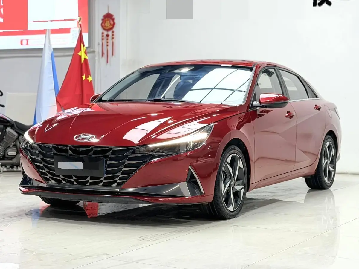 2022 Hyundai Elantra 1.5L 115HP L4 CVT