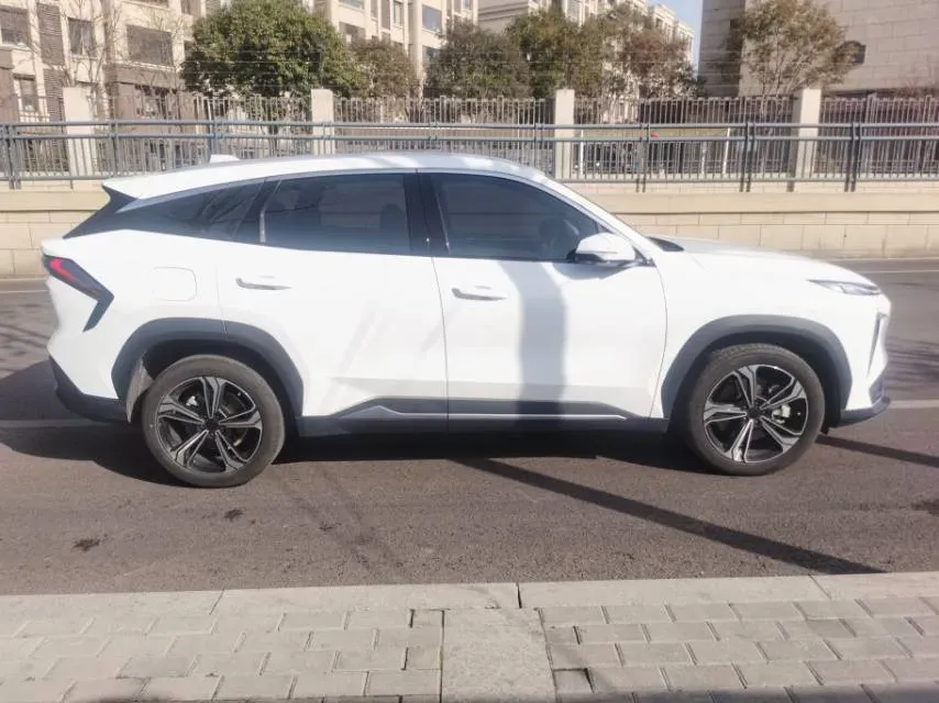 2025 Geely Galaxy L7 1.5L 112HP L4 1DHT PHEV 18.4KWH,autocango,china used car exporter,china ev exporter,chinese used car exporter,chinese used ev exporter