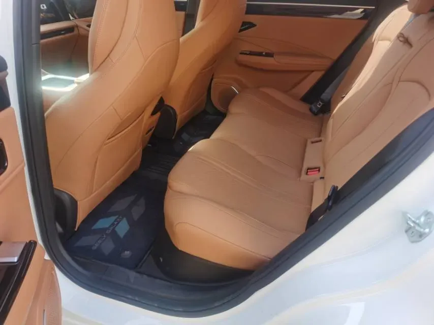 2025 Geely Galaxy L7 1.5L 112HP L4 1DHT PHEV 18.4KWH,autocango,china used car exporter,china ev exporter,chinese used car exporter,chinese used ev exporter