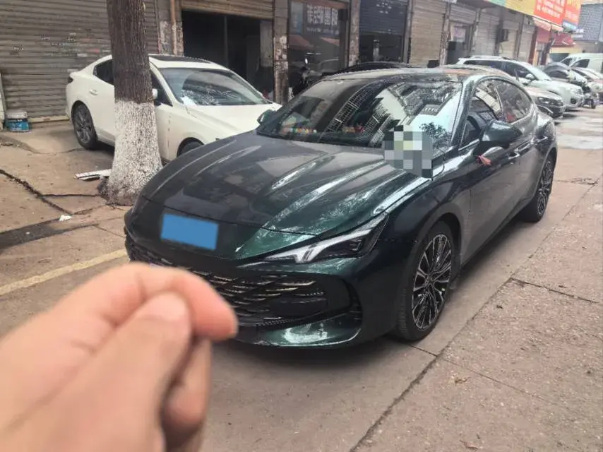 2023 MG 7 2.0T 261HP L4 9AT