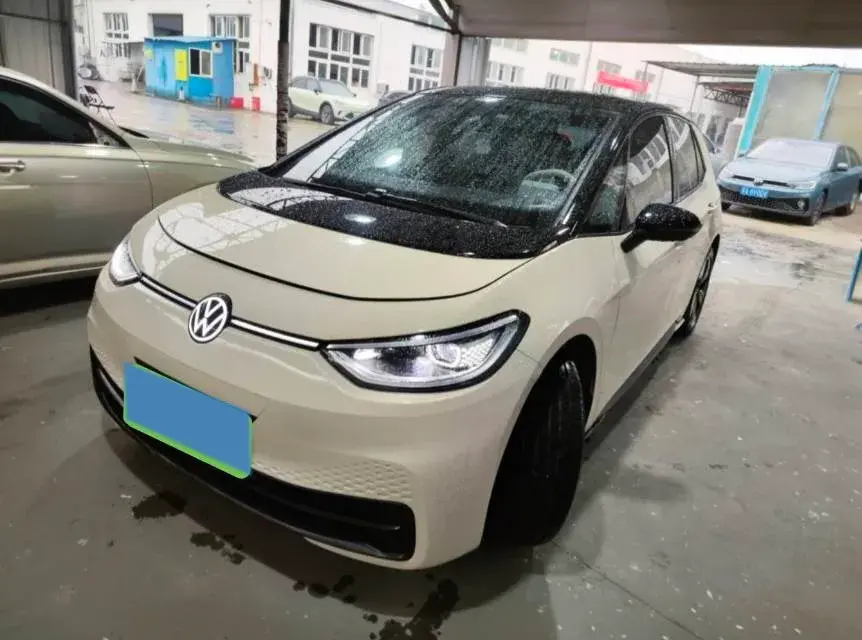 2025 Volkswagen ID.3 BEV 53.6KWH