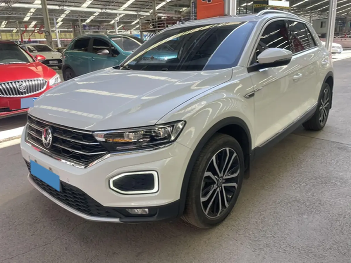 2022 Volkswagen T-Roc 1.4T 150HP L4 7DCT