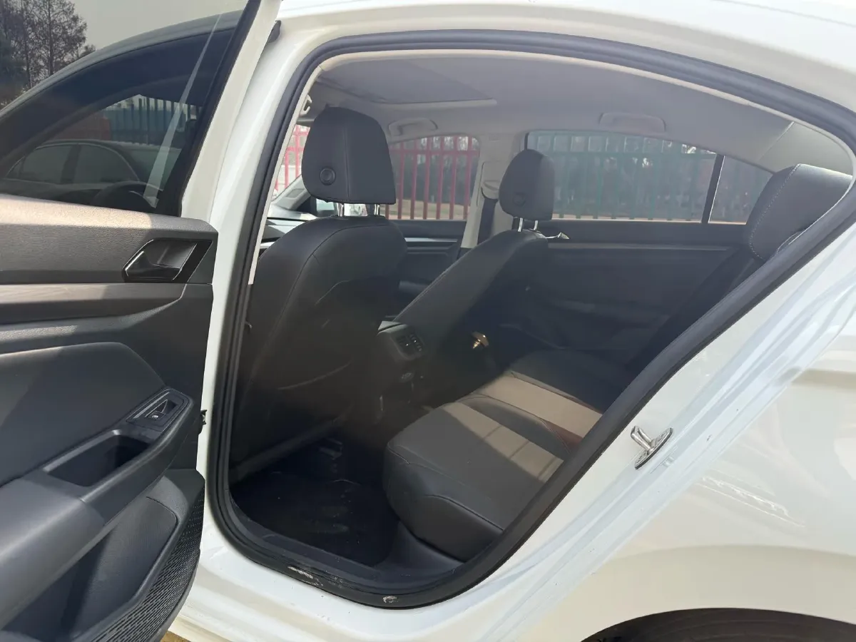 2020 Volkswagen Bora 1.5L 113HP L4 6AT,autocango,china used car exporter,china ev exporter,chinese used car exporter,chinese used ev exporter