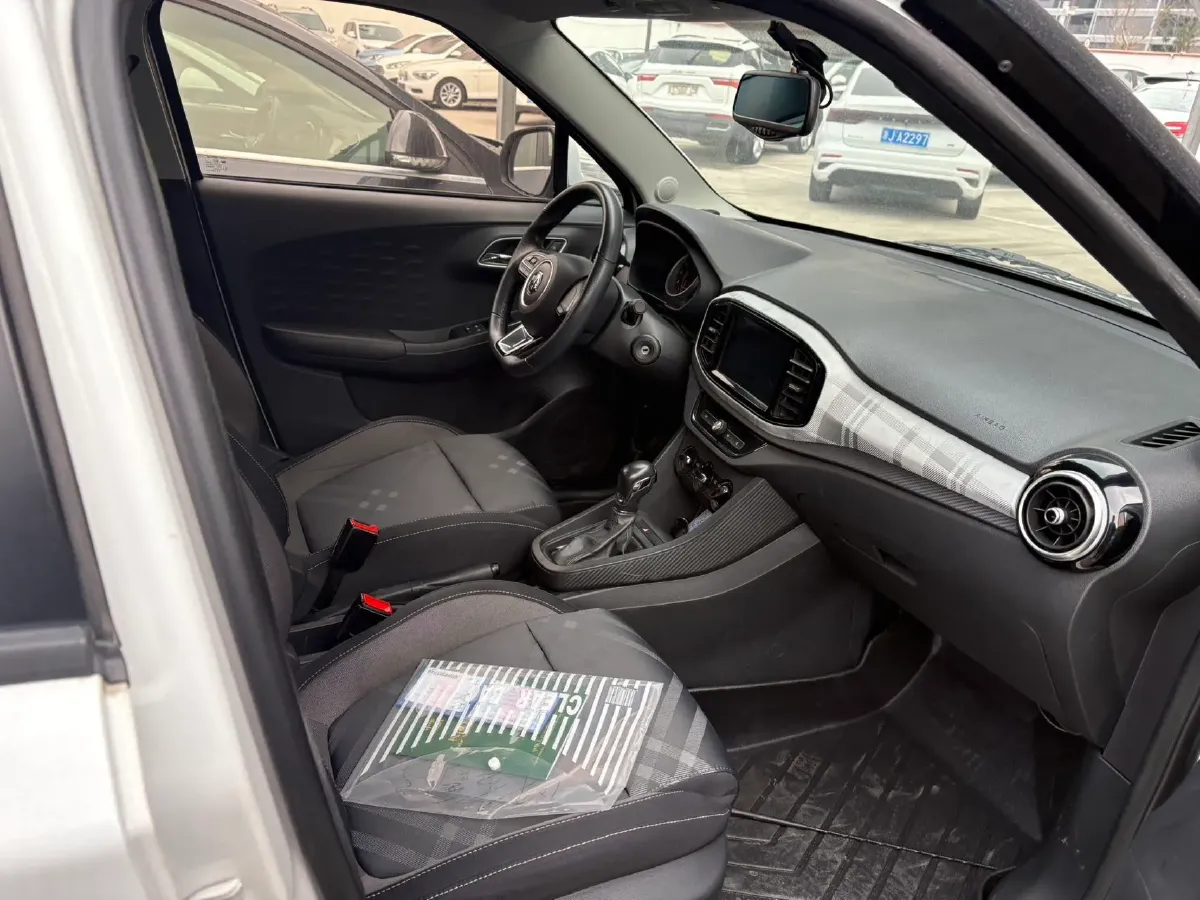 2017 MG 3 1.5L 117HP L4 4AT,autocango,china used car exporter,china ev exporter,chinese used car exporter,chinese used ev exporter